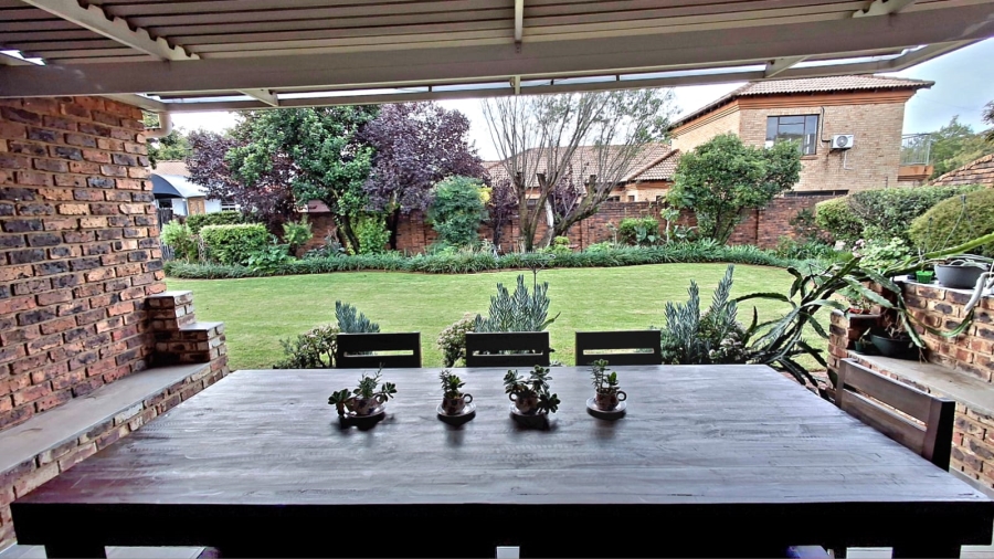 5 Bedroom Property for Sale in Vaalpark Free State